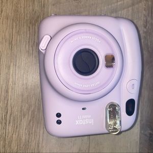 Fujifilm Instax Mini 11 Instant Camera - Lavender